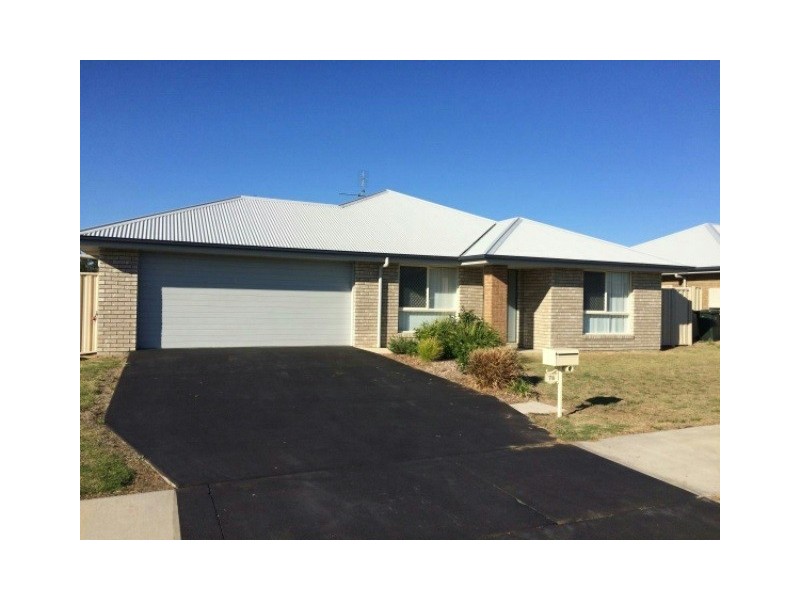 78 Taylor Street, Roma QLD 4455