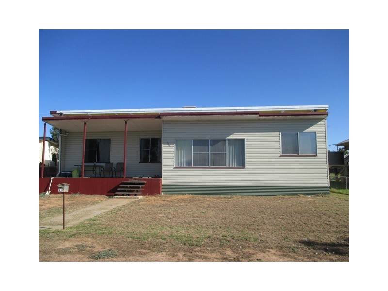106 MISCAMBLE STREET, Roma QLD 4455