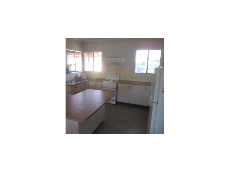 106 MISCAMBLE STREET, Roma QLD 4455