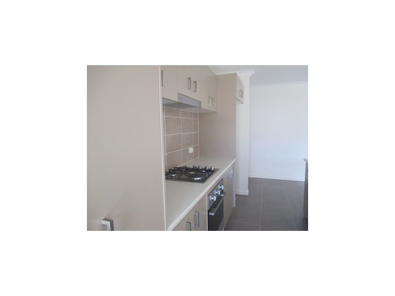 7 Dobel Way, Roma QLD 4455