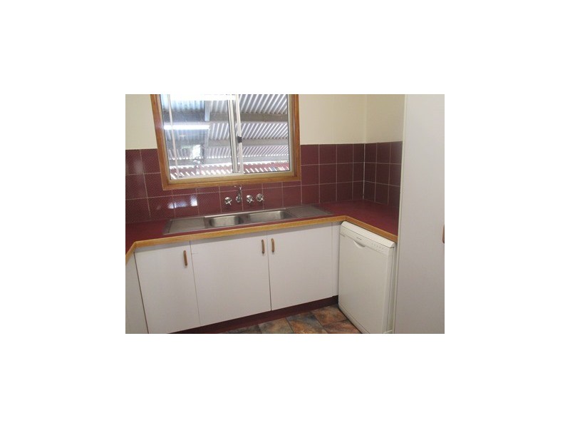 29 Derry Street, Roma QLD 4455