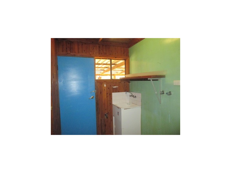 21 BASS STREET, Yuleba QLD 4427