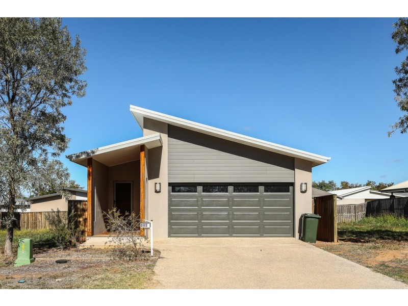 226 McDowall Street, Roma QLD 4455