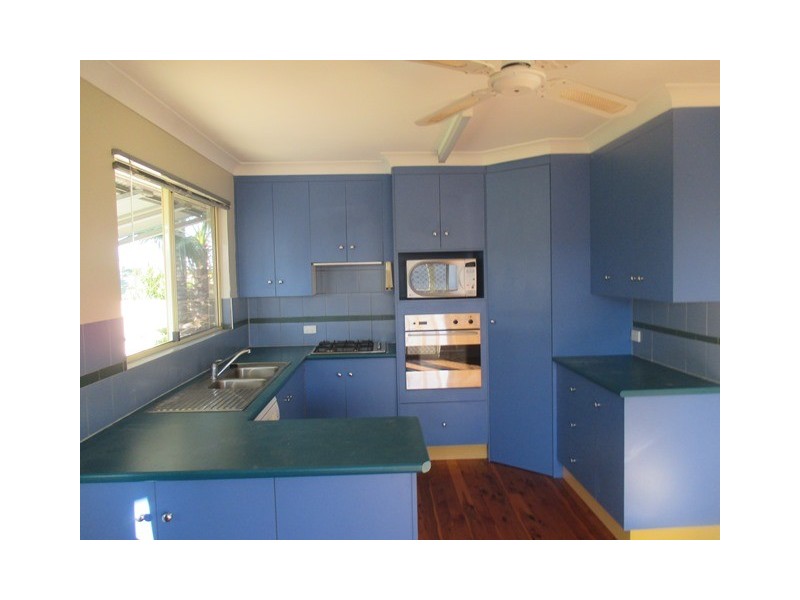 18 KARALEE COURT, Roma QLD 4455