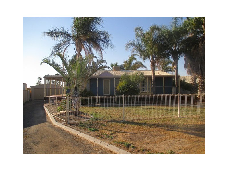 18 KARALEE COURT, Roma QLD 4455