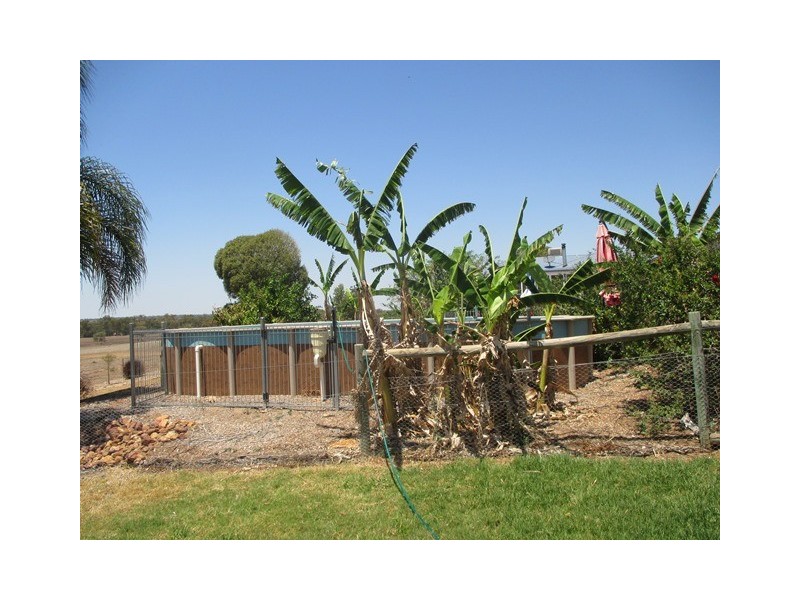 765 Six Mile Road, Roma QLD 4455