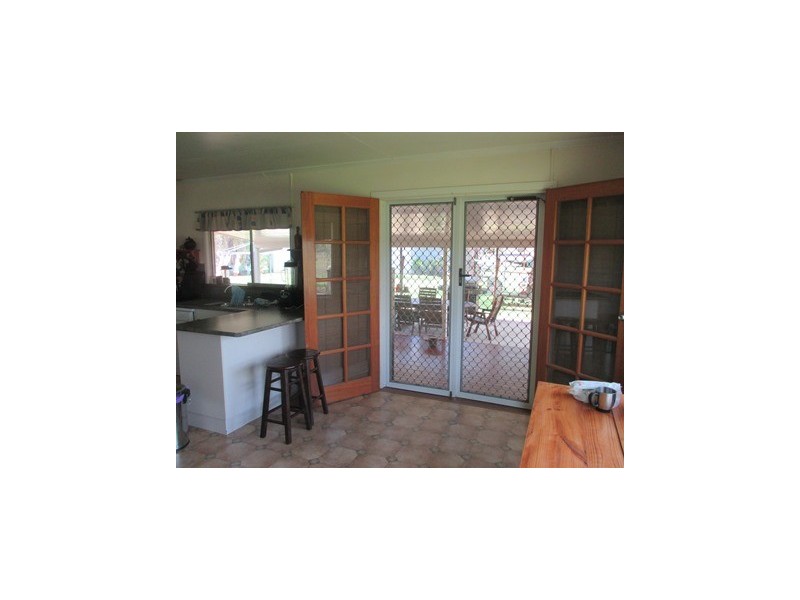 8465 CARNARVON HIGHWAY, Injune QLD 4454