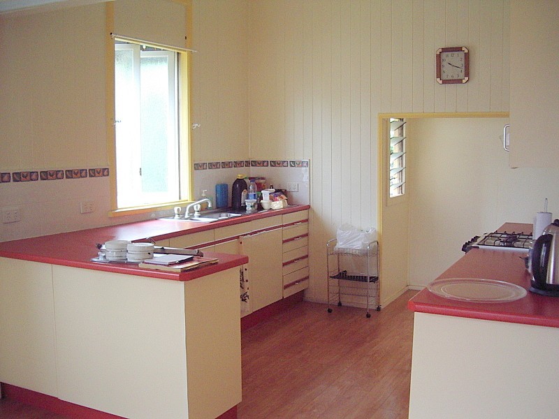 12 Queen Street, Roma QLD 4455