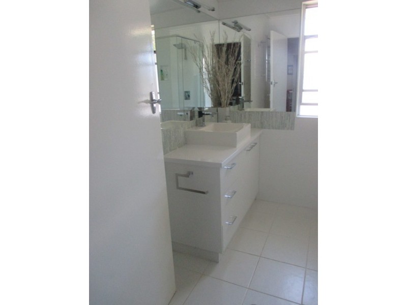 28 DUKE STREET, Roma QLD 4455