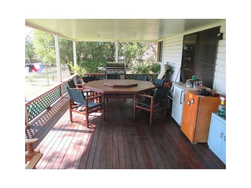 2 BORLAND STREET, Roma QLD 4455