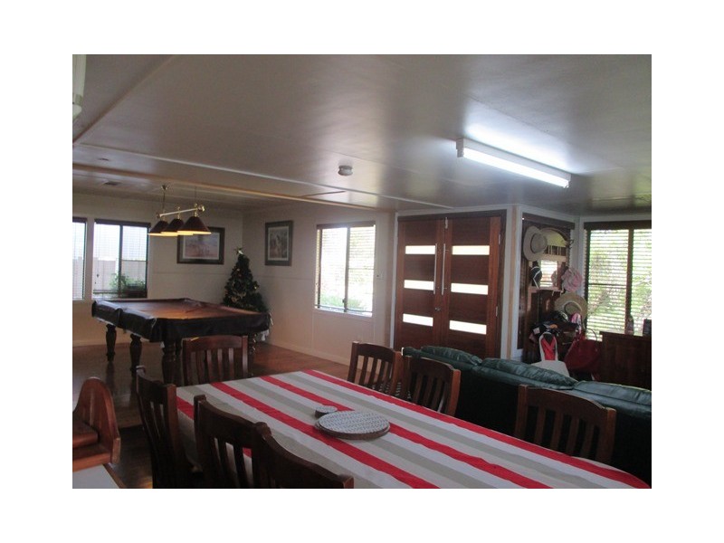 2 BORLAND STREET, Roma QLD 4455