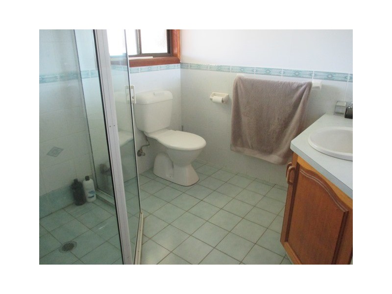 2 BORLAND STREET, Roma QLD 4455