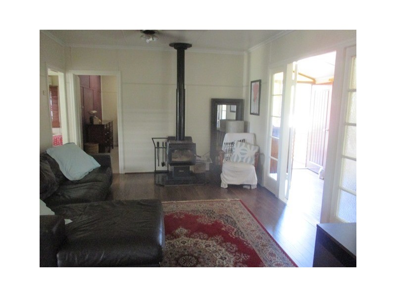 4 HUNTER STREET, Roma QLD 4455