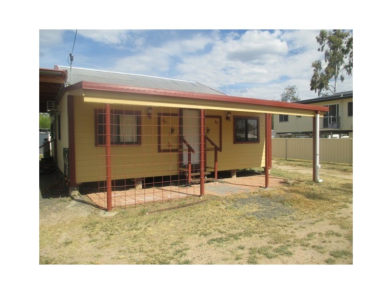 14 GREGORY STREET, Roma QLD 4455