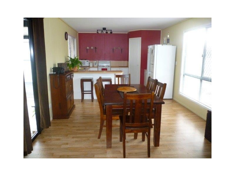 7 POWELL STREET, Roma QLD 4455