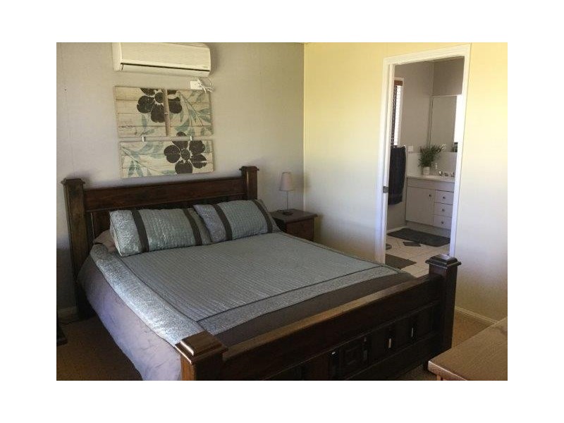 7 POWELL STREET, Roma QLD 4455