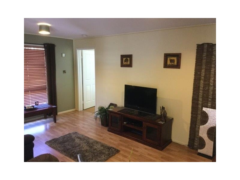 7 POWELL STREET, Roma QLD 4455