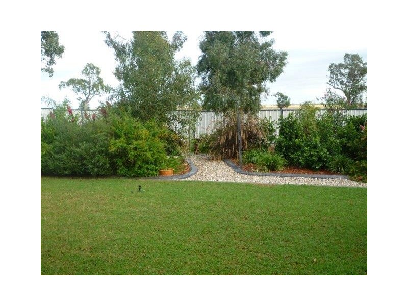 7 POWELL STREET, Roma QLD 4455