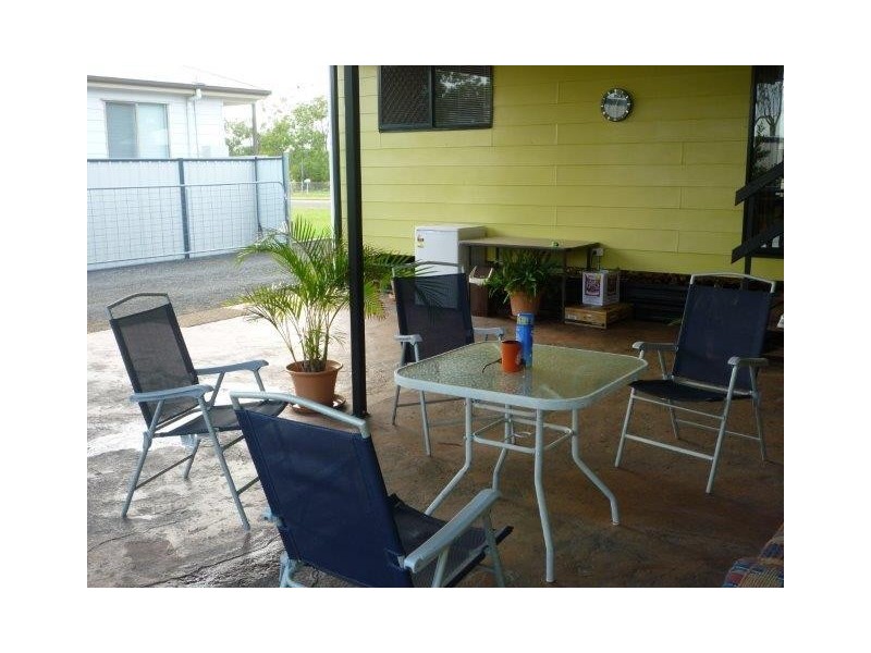 7 POWELL STREET, Roma QLD 4455