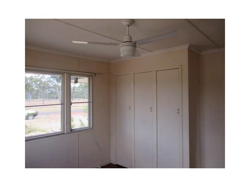 21 DRURY STREET, Yuleba QLD 4427