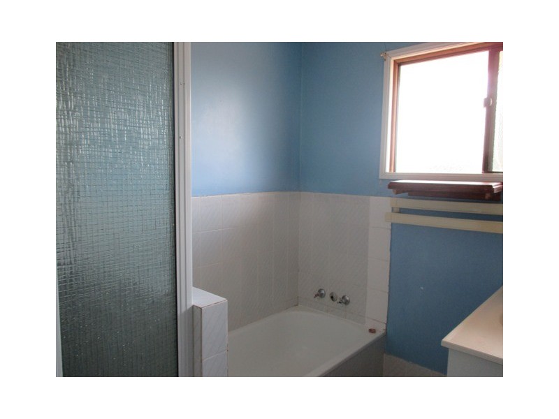 21 DRURY STREET, Yuleba QLD 4427