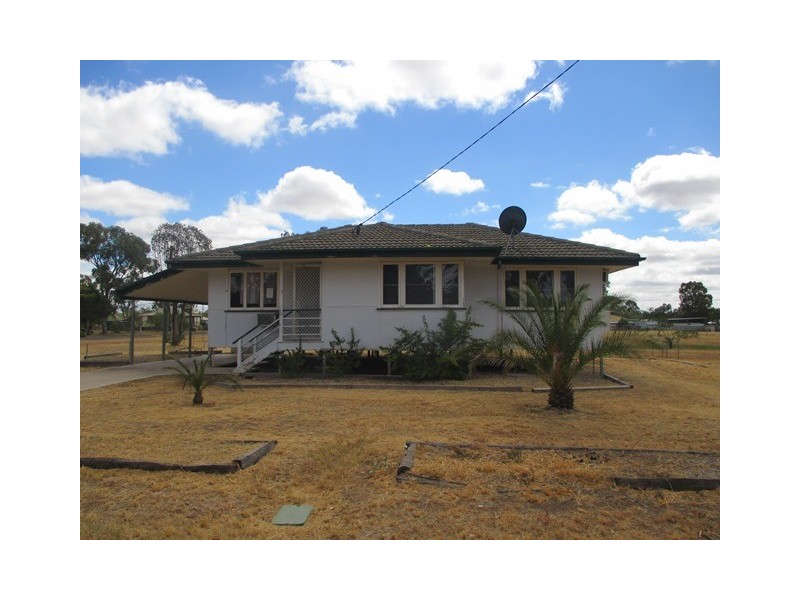 21 DRURY STREET, Yuleba QLD 4427