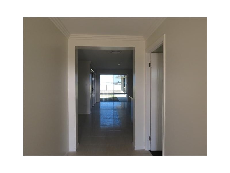 24 Beetson Drive, Roma QLD 4455