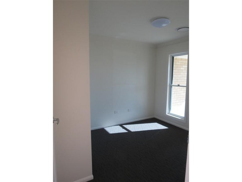 24 Beetson Drive, Roma QLD 4455