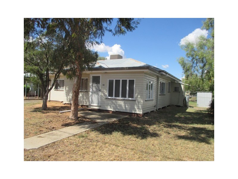 84 Miscamble Street, Roma QLD 4455