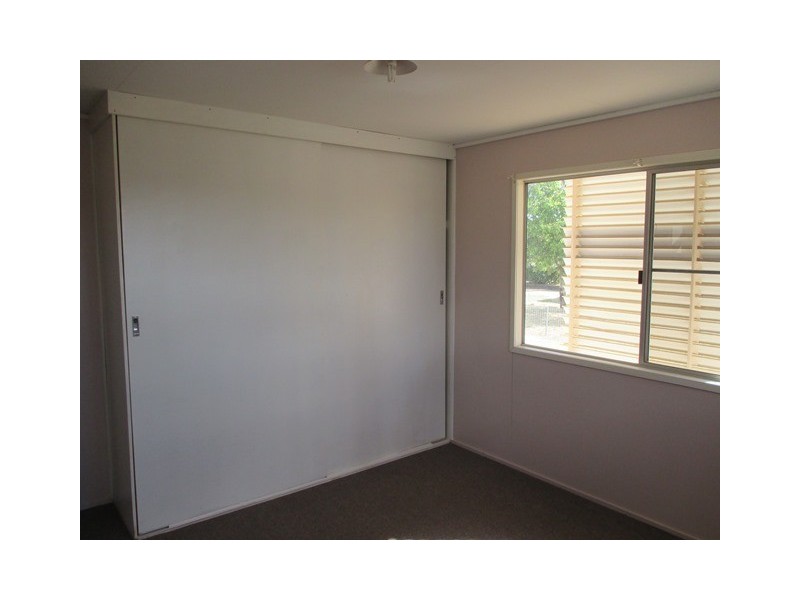 17 Chrystal Street, Roma QLD 4455