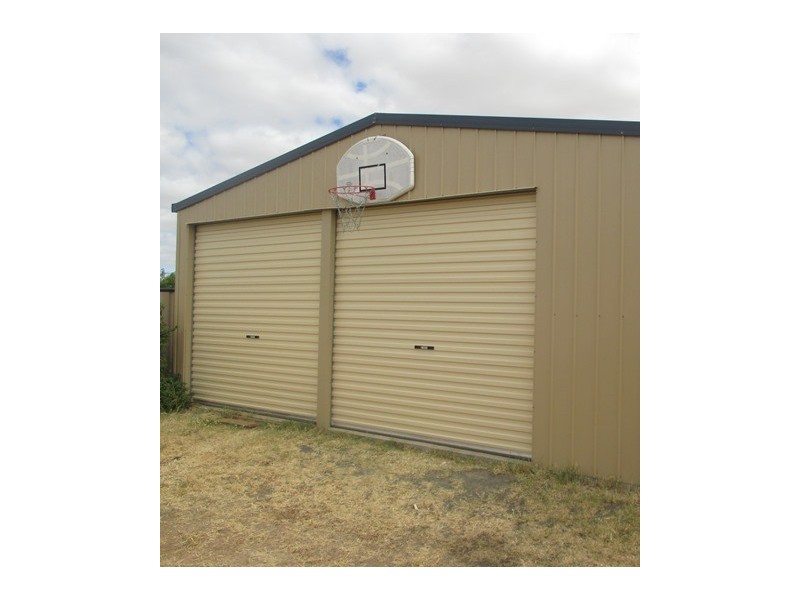 39 DOWNS STREET, Roma QLD 4455