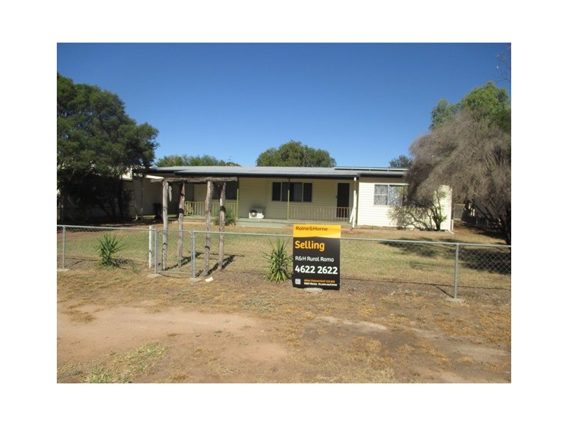 4 Howard Street, Roma QLD 4455