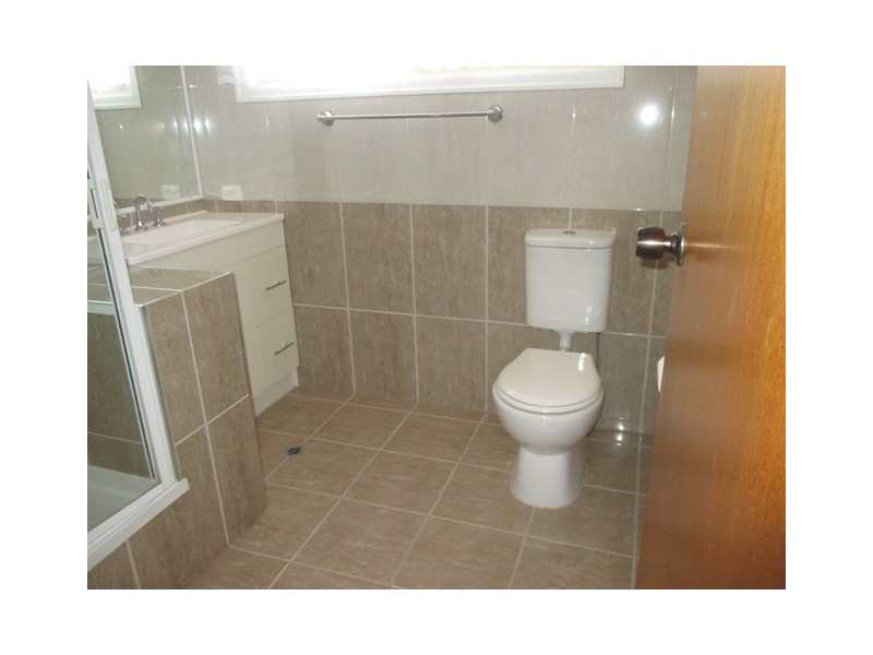 22 Alexandra Ave, Roma QLD 4455