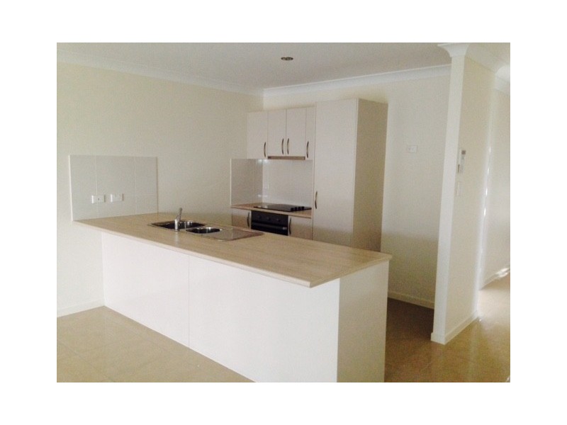 2 Olsen Court, Roma QLD 4455