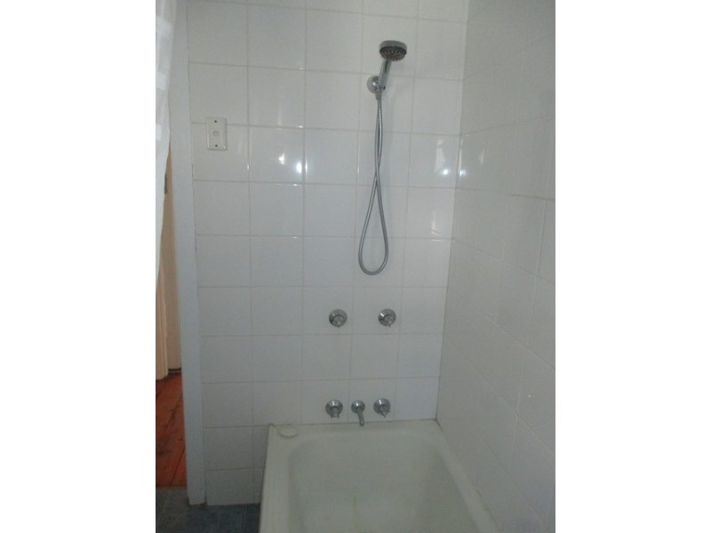 74 QUINTIN STREET, Roma QLD 4455