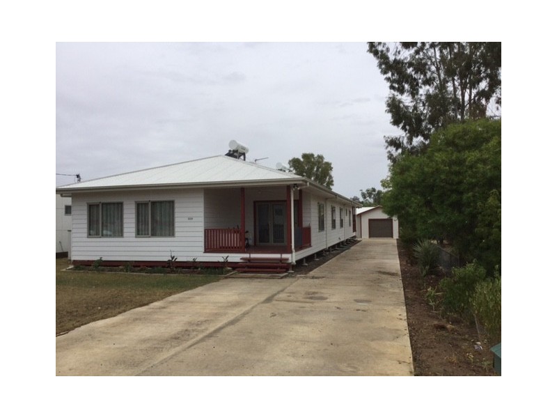 109 miscamble street, Roma QLD 4455