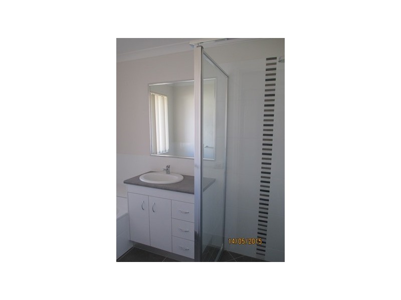 79 Wheeler Drive, Roma QLD 4455