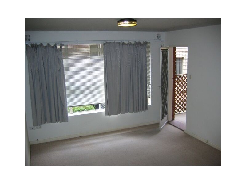 2/51 Doomben Avenue, Eastwood NSW 2122