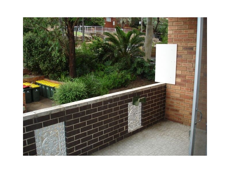 30 Meadow Crescent, Meadowbank NSW 2114