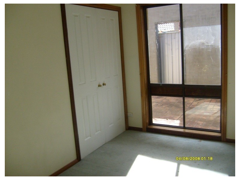 5 Iowa Close, St Clair NSW 2759