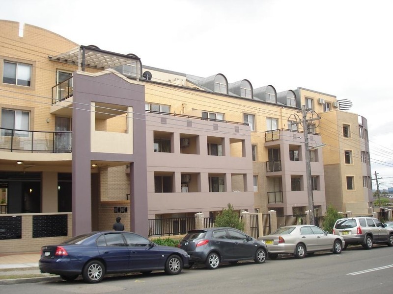 8/9 Marion Street, Auburn NSW 2144