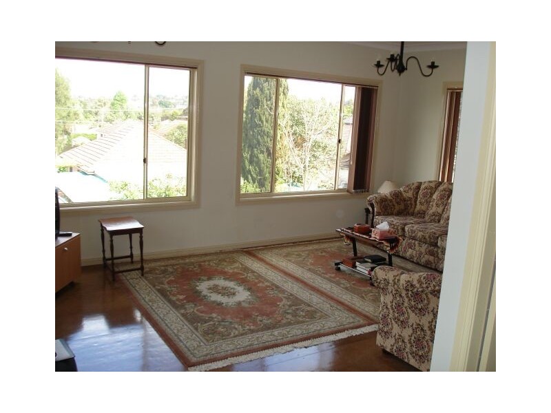 9 Cobham Avenue, Melrose Park NSW 2114