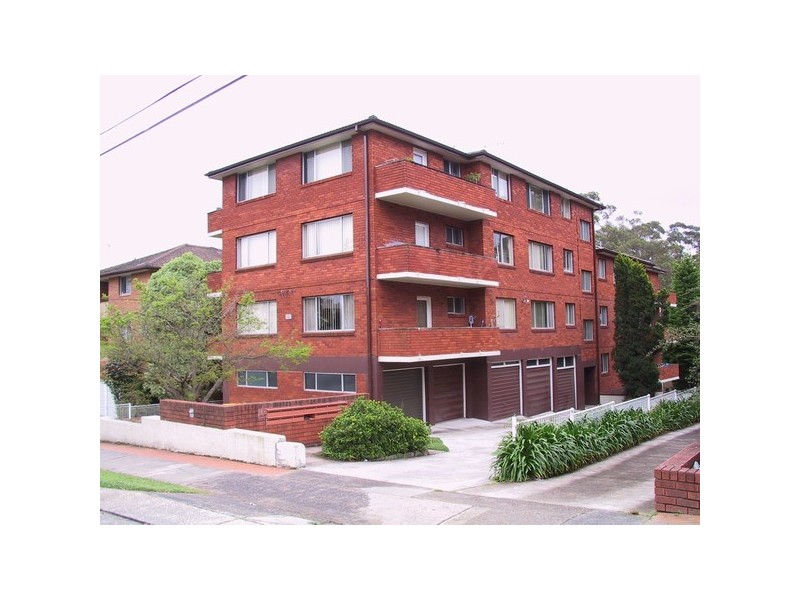 9/10 May St, Eastwood NSW 2122