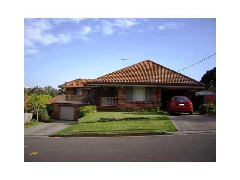 5 Kywong St, Carlingford NSW 2118