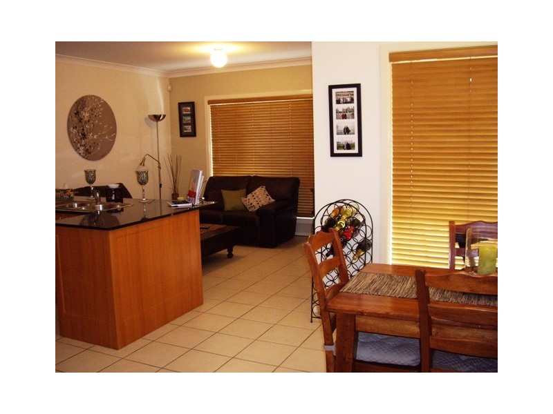 11 Brooklyn Cr, Carlingford NSW 2118