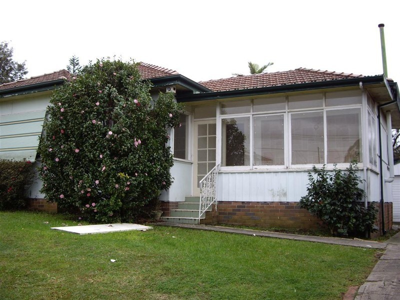 11 Rocca Street, Ryde NSW 2112