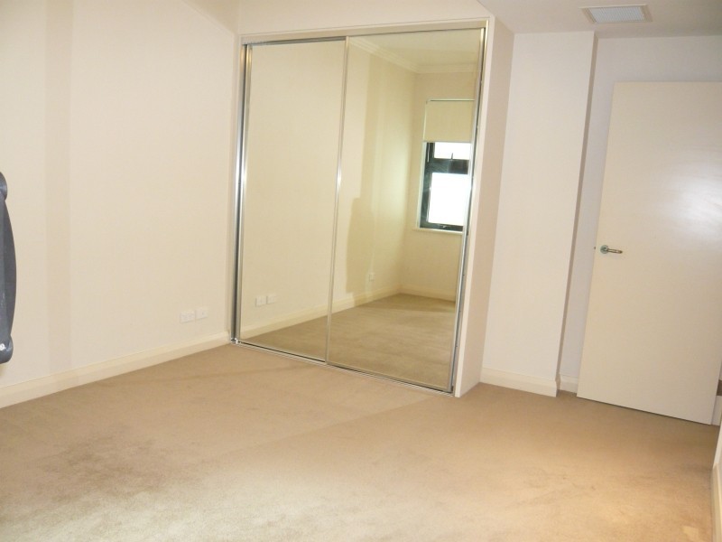 4/21 Angas Street, Meadowbank NSW 2114