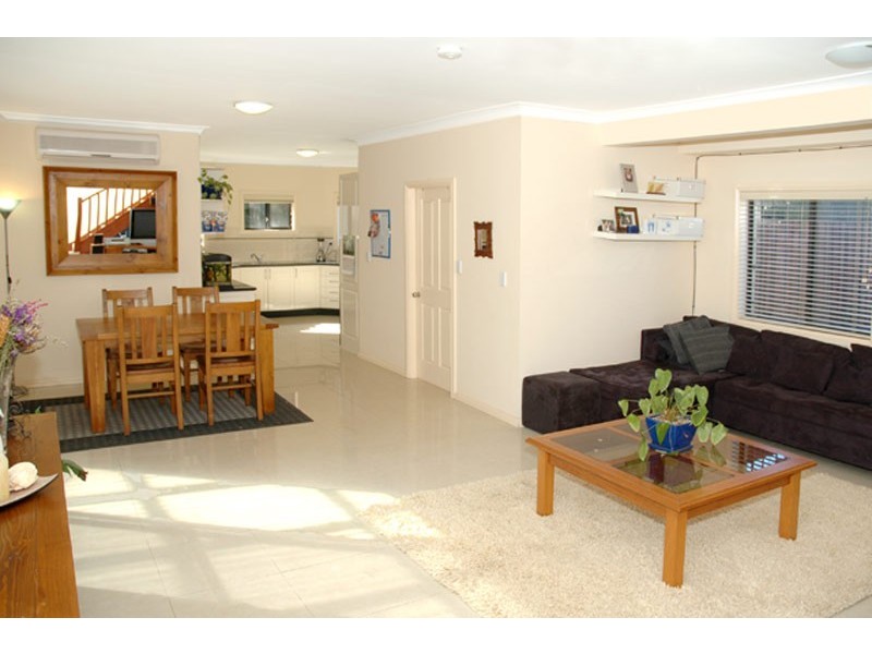 2A  Barton Street, Ermington NSW 2115