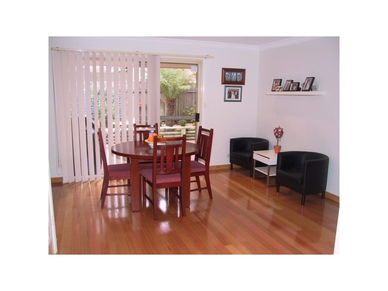 2/20 Lansdowne St, Eastwood NSW 2122