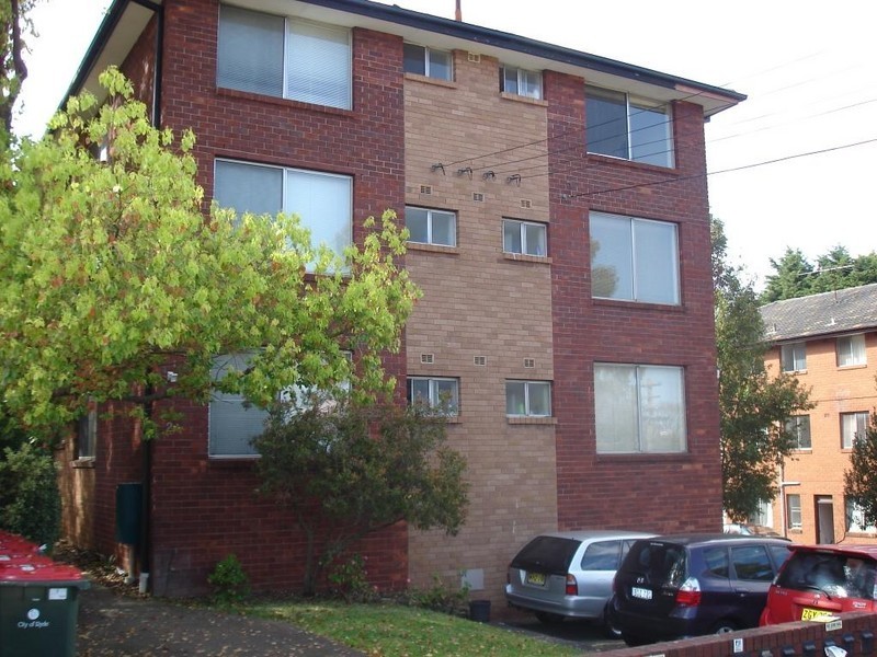 11/2 Adelaide Street, West Ryde NSW 2114